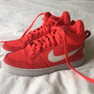 nike air sneakers